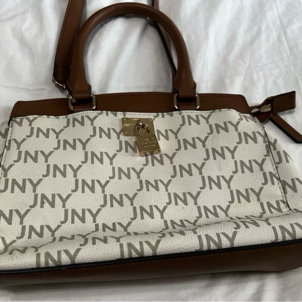 Jones New York off white purse with leather trim and logo